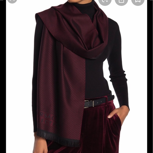 Versace Other - Versace scarf 🧣